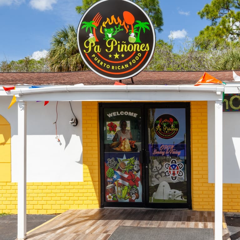 Pa Piñones – Real Puerto Rican Flavors in Ruskin