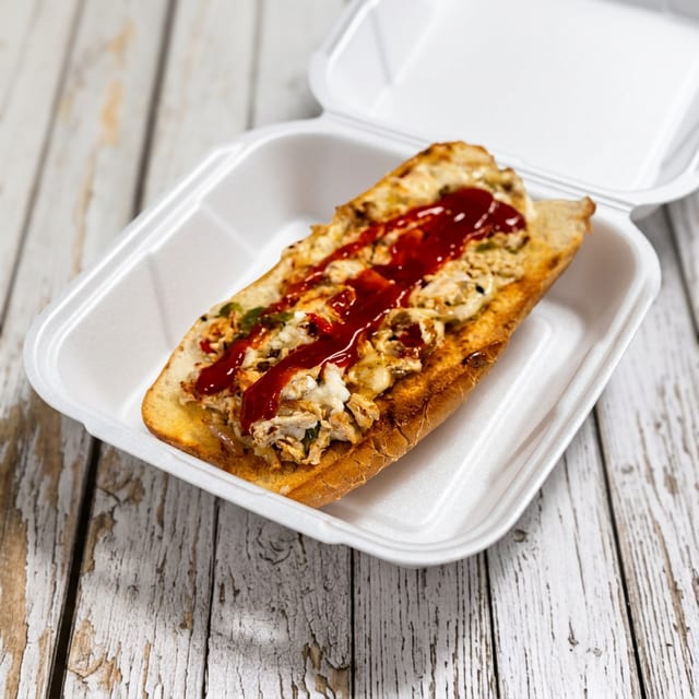 Sandwich Pollo y Papas.